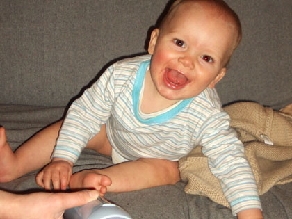 ... sich noch schnell die Füße warm föhnen lassen!