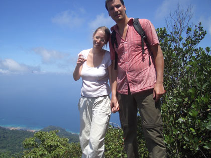 Nach drei Stunden Dornen, Unterholz und Steigung: das obligatorische Gipfel-Foto