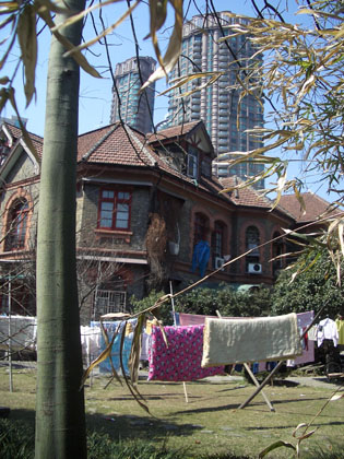 W�sche versch�nert die Architektur - I