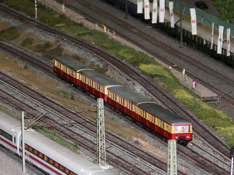 S-Bahn im Modell