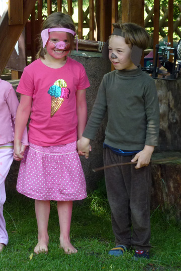 Mia and her friend Joona